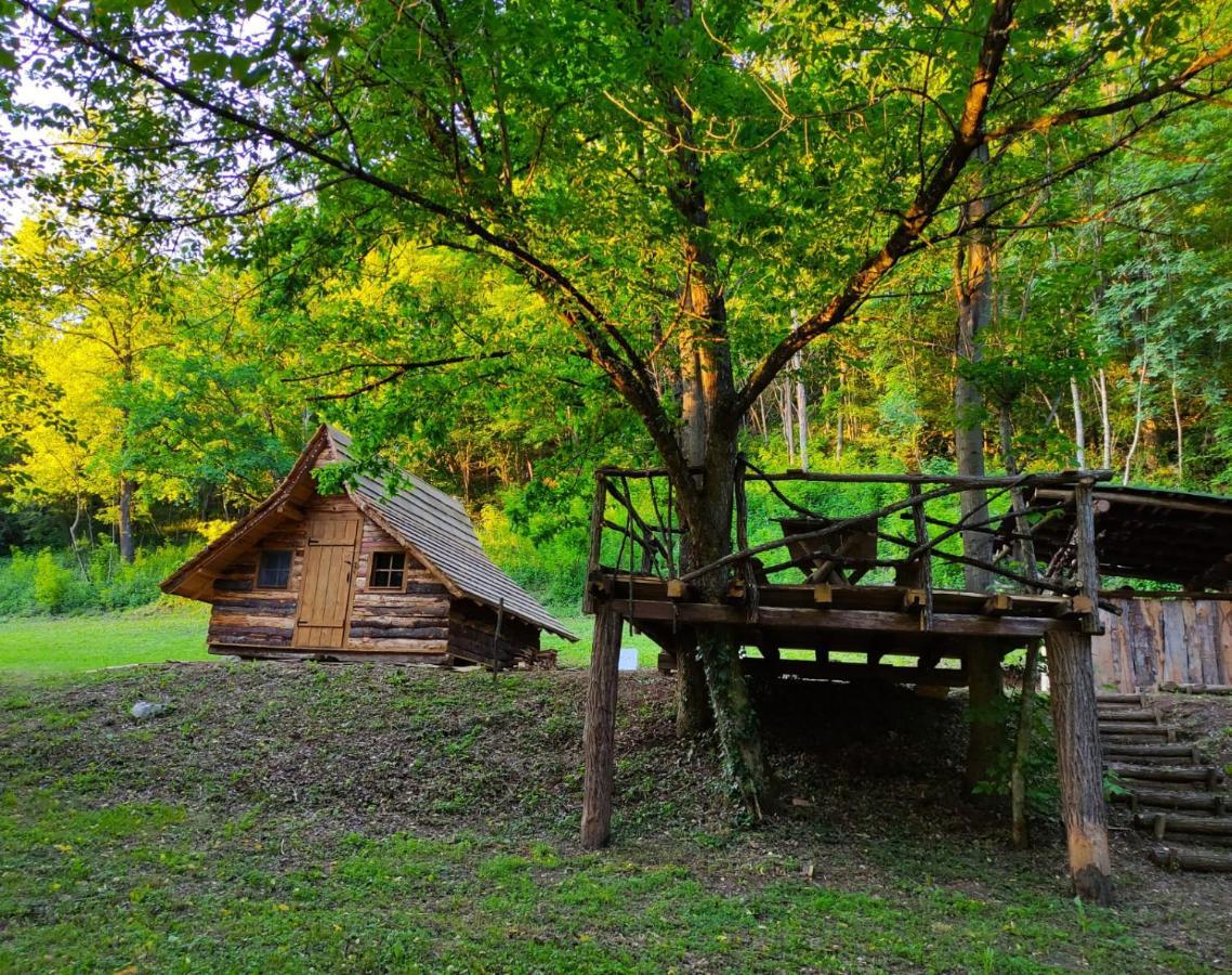 Hotel Kolibe - Robinson Camp Kupa Netretic Exteriér fotografie